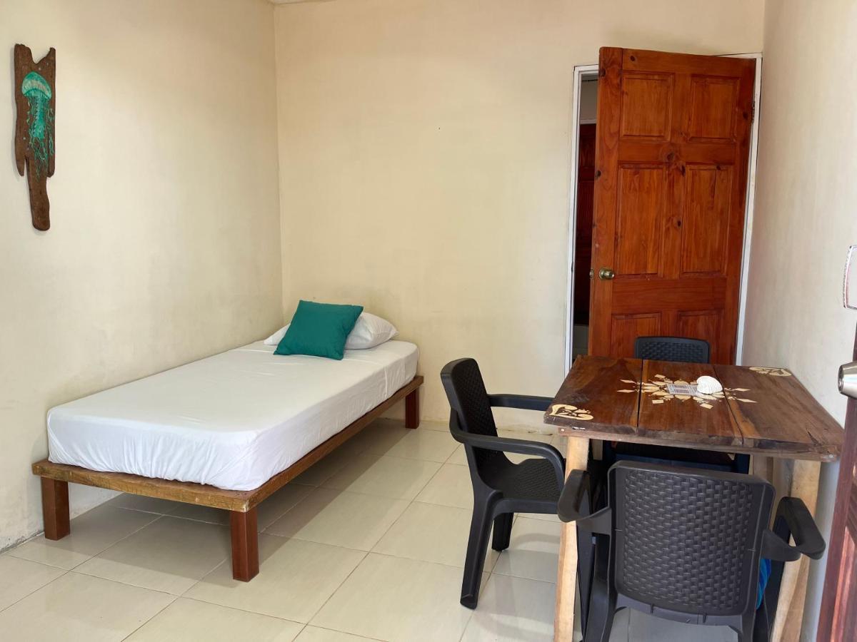 A&K Island Apartments Bocas del Toro Exterior photo