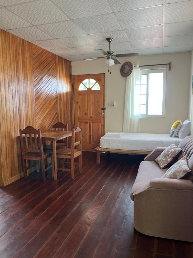 A&K Island Apartments Bocas del Toro Exterior photo